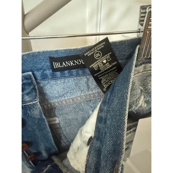 BlankNYC Distressed Cutoff Shorts Size 30 - Picture 4 of 8